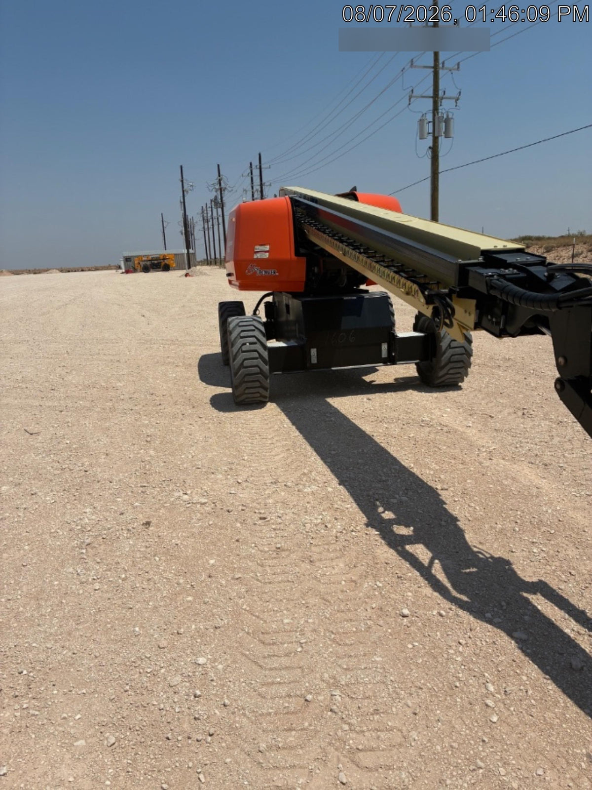 2025 JLG 660SJ