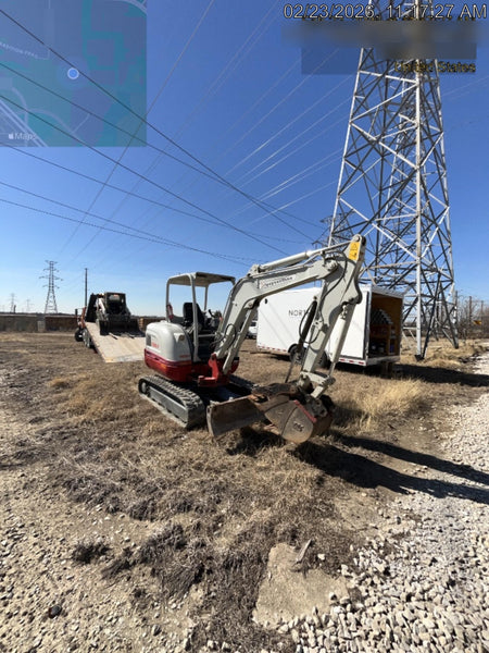 2022 TAKEUCHI TB235-2R