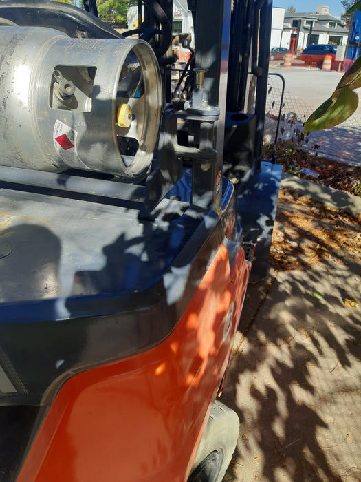 2022 TOYOTA 50-8FGU25