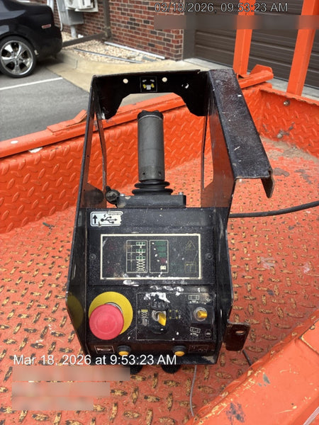 2022 JLG ES2632