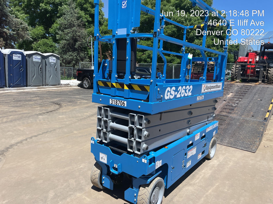 2023 GENIE GS-2632