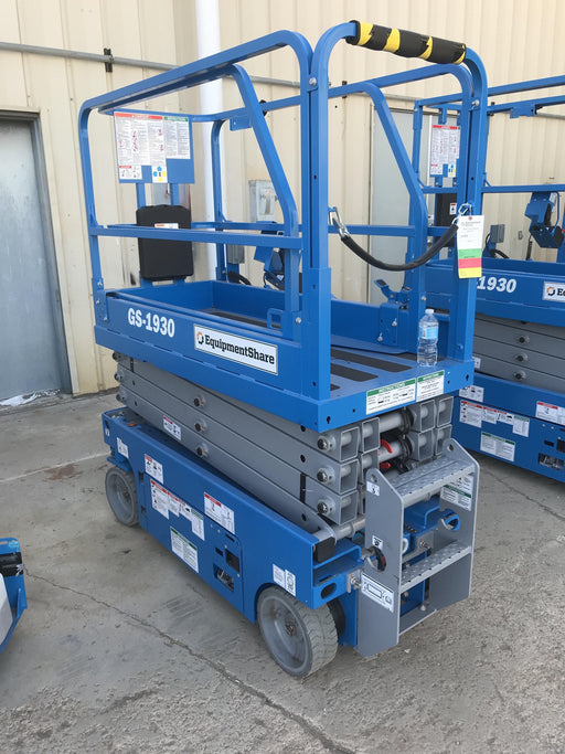 2020 Genie GS-1930 Fixed rails with chain entry gate - Pre A92.20