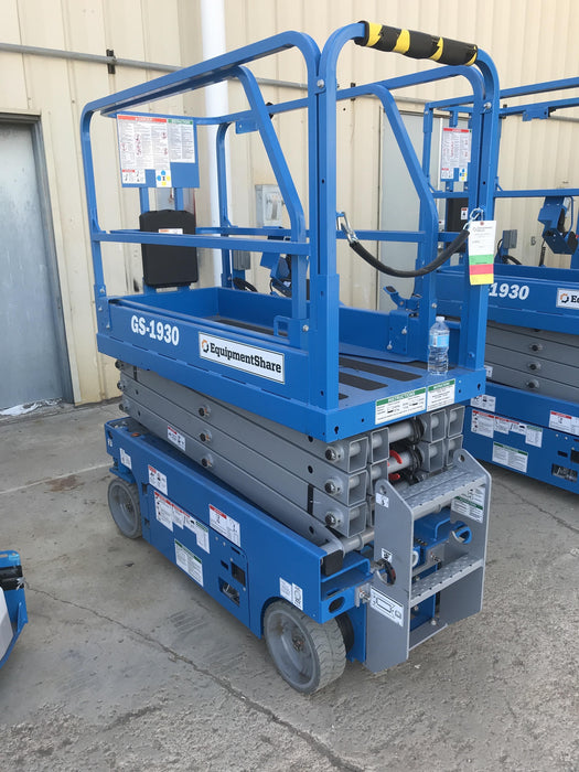 2020 Genie GS-1930 Fixed rails with chain entry gate - Pre A92.20