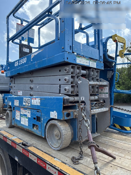 2020 Genie GS-1930 Solid Non Marking Tires, Beacon, Folding rails with half height swing gate