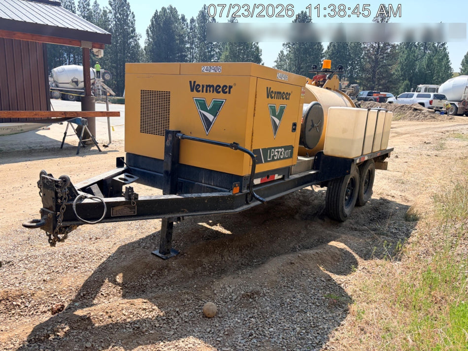 2022 VAC-TRON LP573XDT