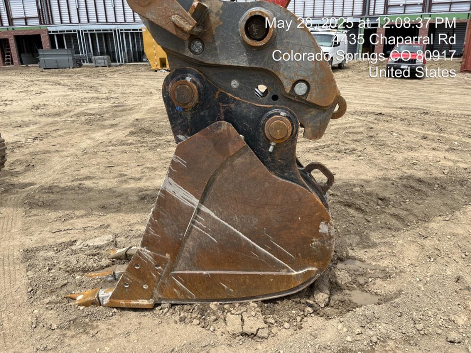 2019 DOOSAN 24" Excavator Bucket