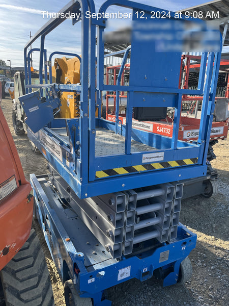 2022 GENIE GS-3246