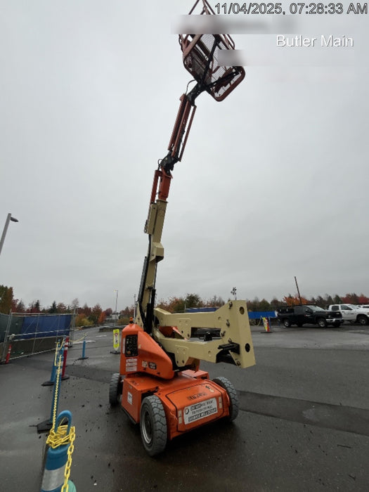 2019 JLG E400AJPN
