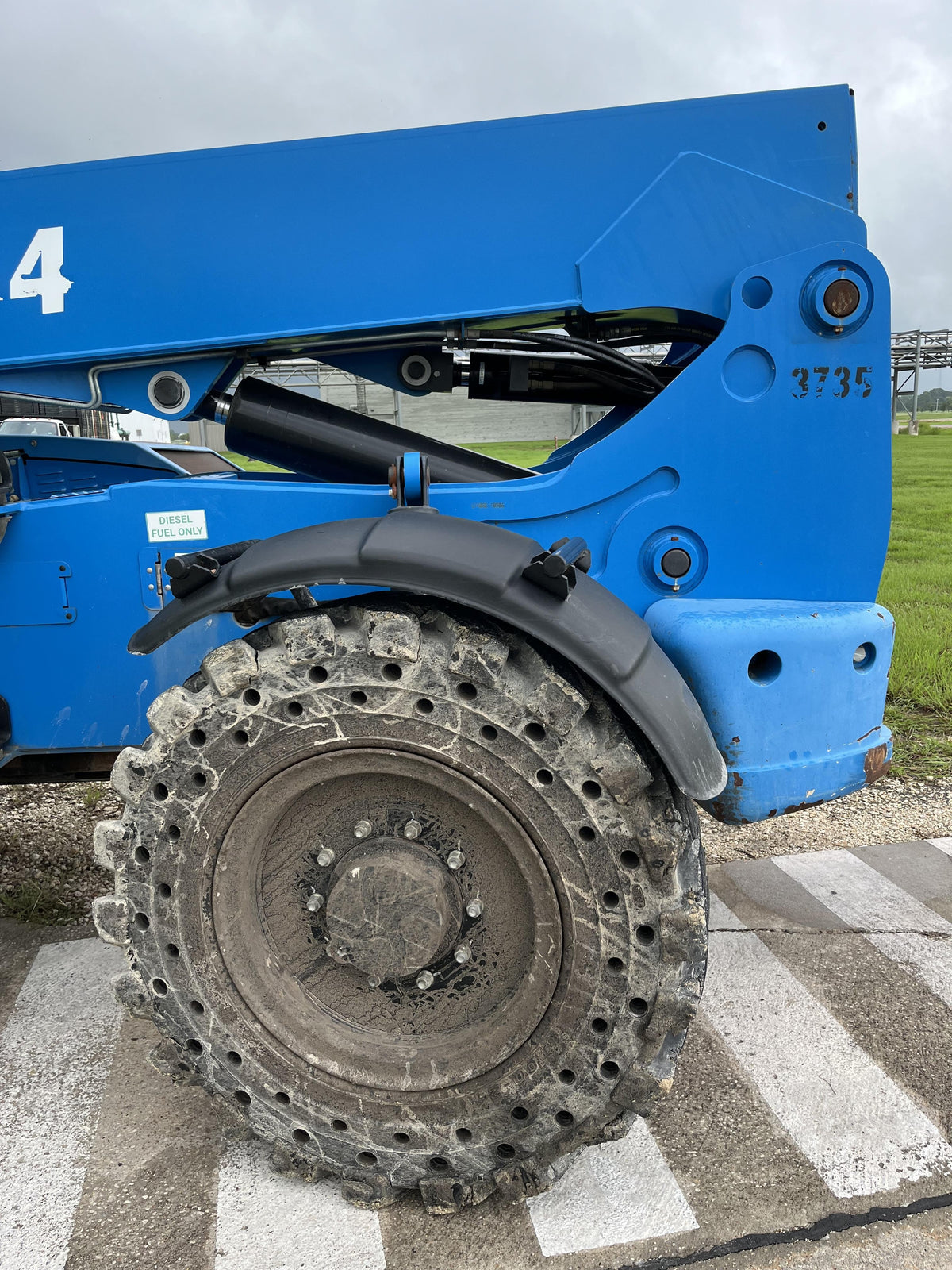 2017 Genie GTH-844 Genie GTH 844, Solid Tires, 60" carriage, Open ROPS - GTH08E-10906