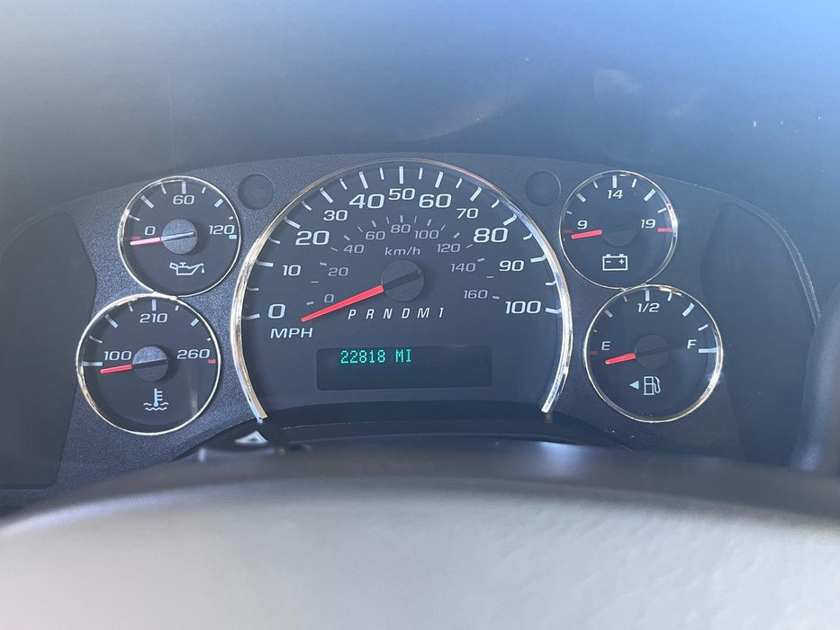 2023 CHEVROLET Express Van - Rental