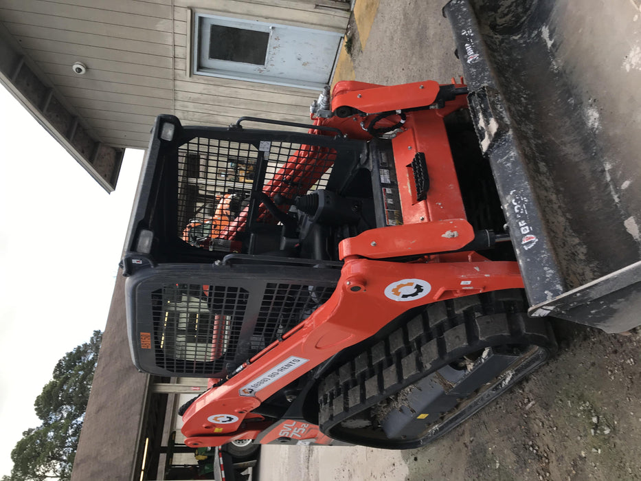 2019 Kubota SVL75-2 Canopy, Standard Tracks, Standard Flow, Manual QC 68" HD w/smooth Cutting Edge