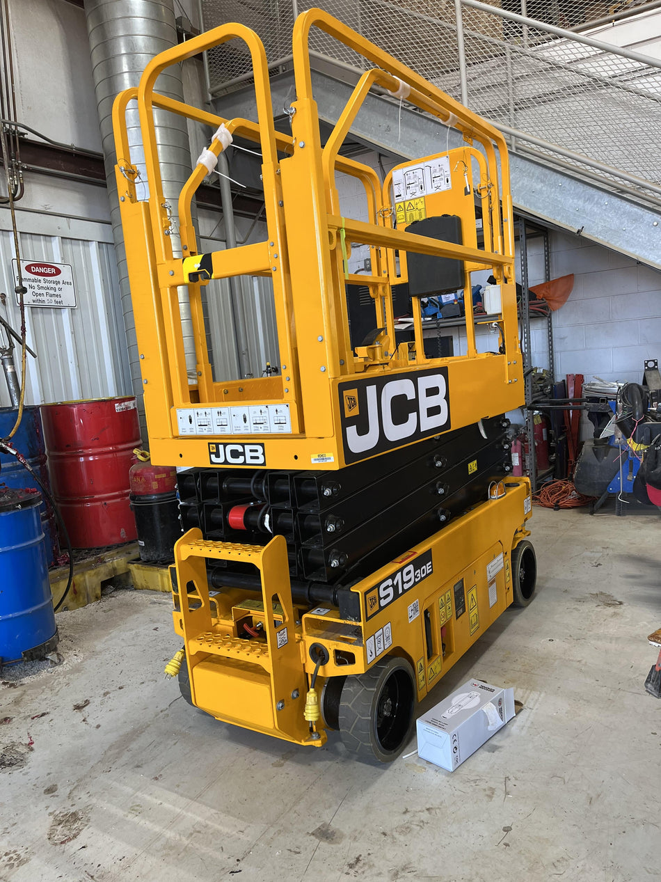 2023 JCB S1930E