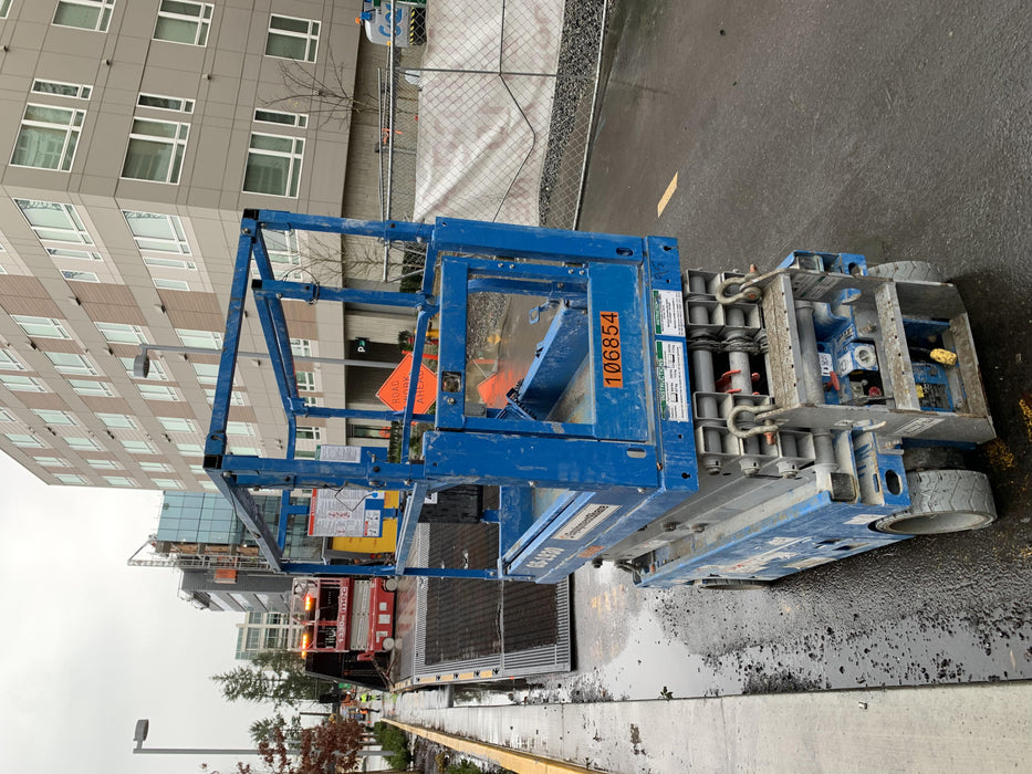 2020 Genie GS-1930 Solid Non Marking Tires, Beacon, Folding rails with half height swing gate, 800W Inverter