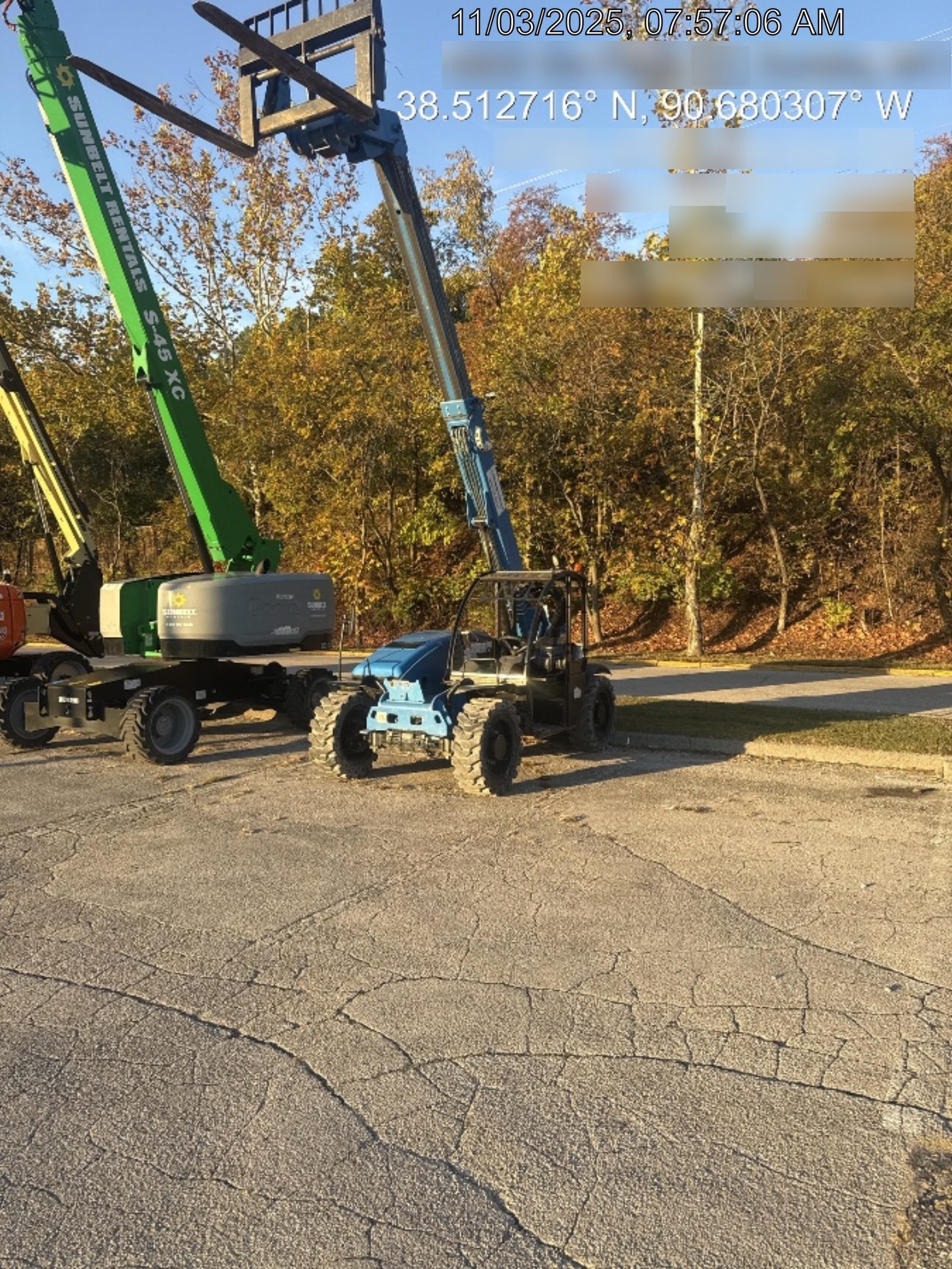 2020 Genie GTH-5519 Canopy, Solid Tires, Work Lights, Beacon, Aux Hydraulics, Back up Alarm