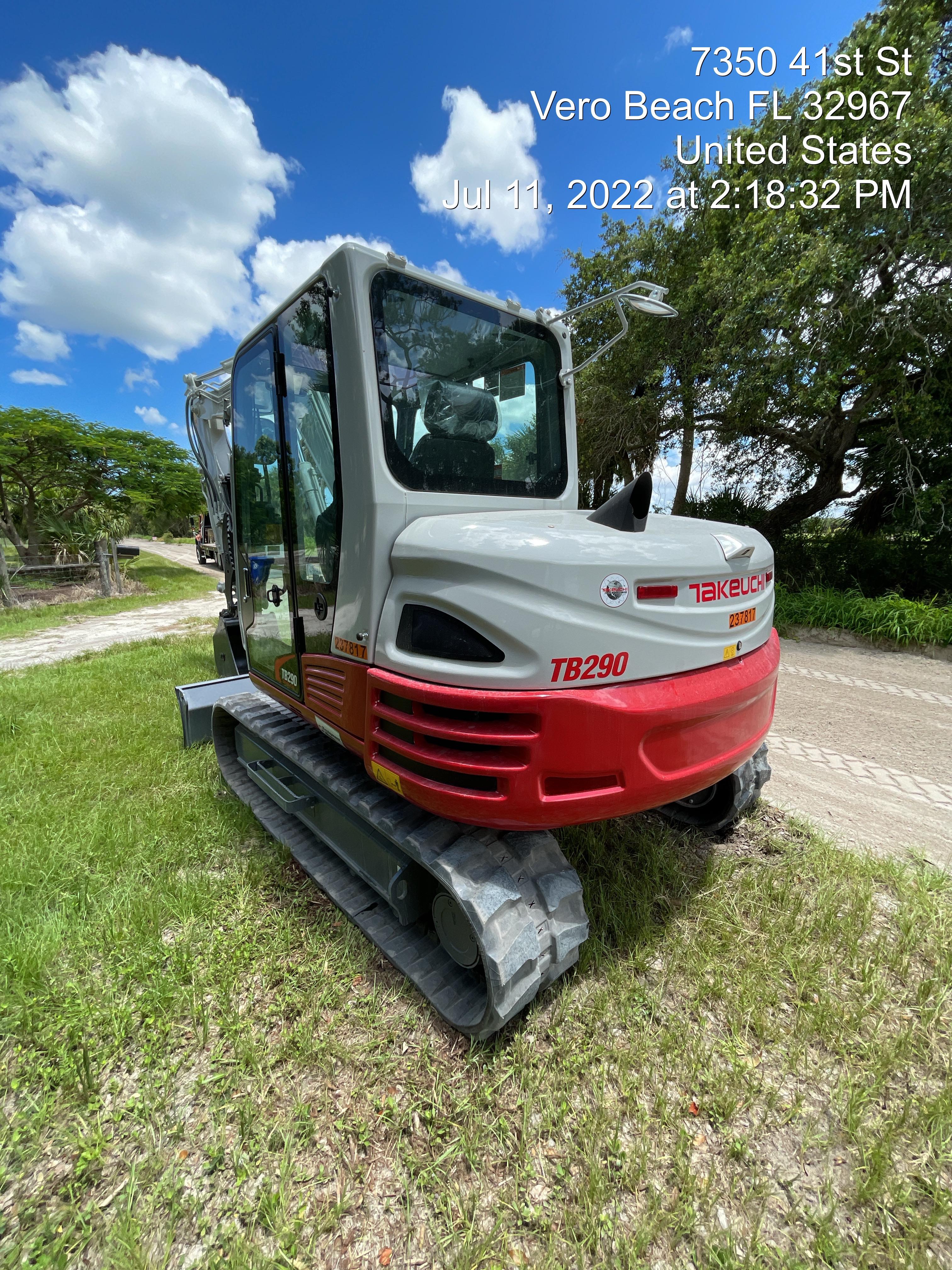 2022 TAKEUCHI TB290-CR