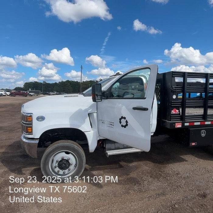 2022 CHEVROLET C5500 Stake Bed - Rental