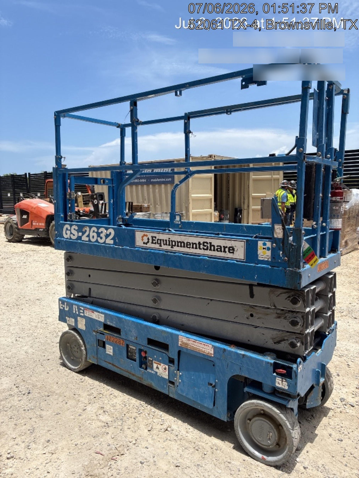 2023 GENIE GS-2632