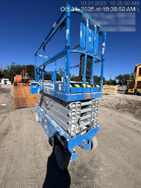 2022 GENIE GS-3232