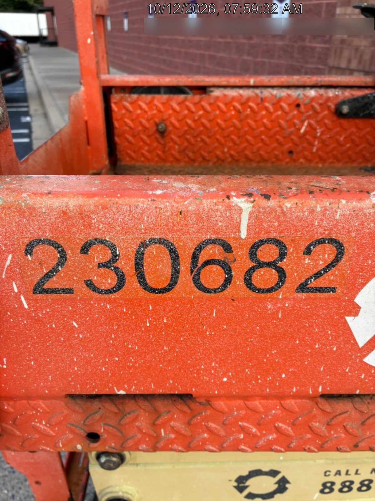 2022 JLG ES1932