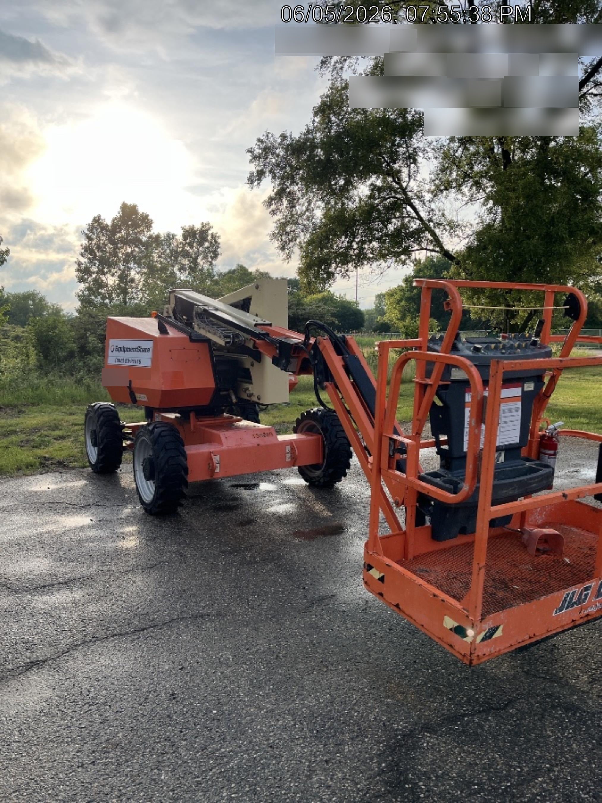 2021 JLG 340AJ