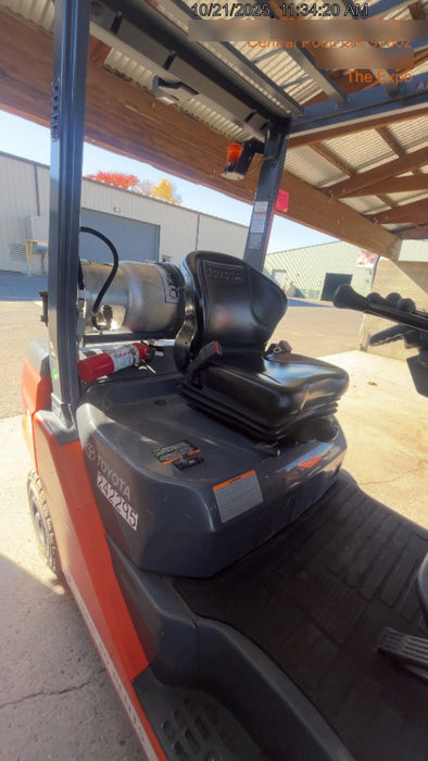 2022 TOYOTA 50-8FGU25