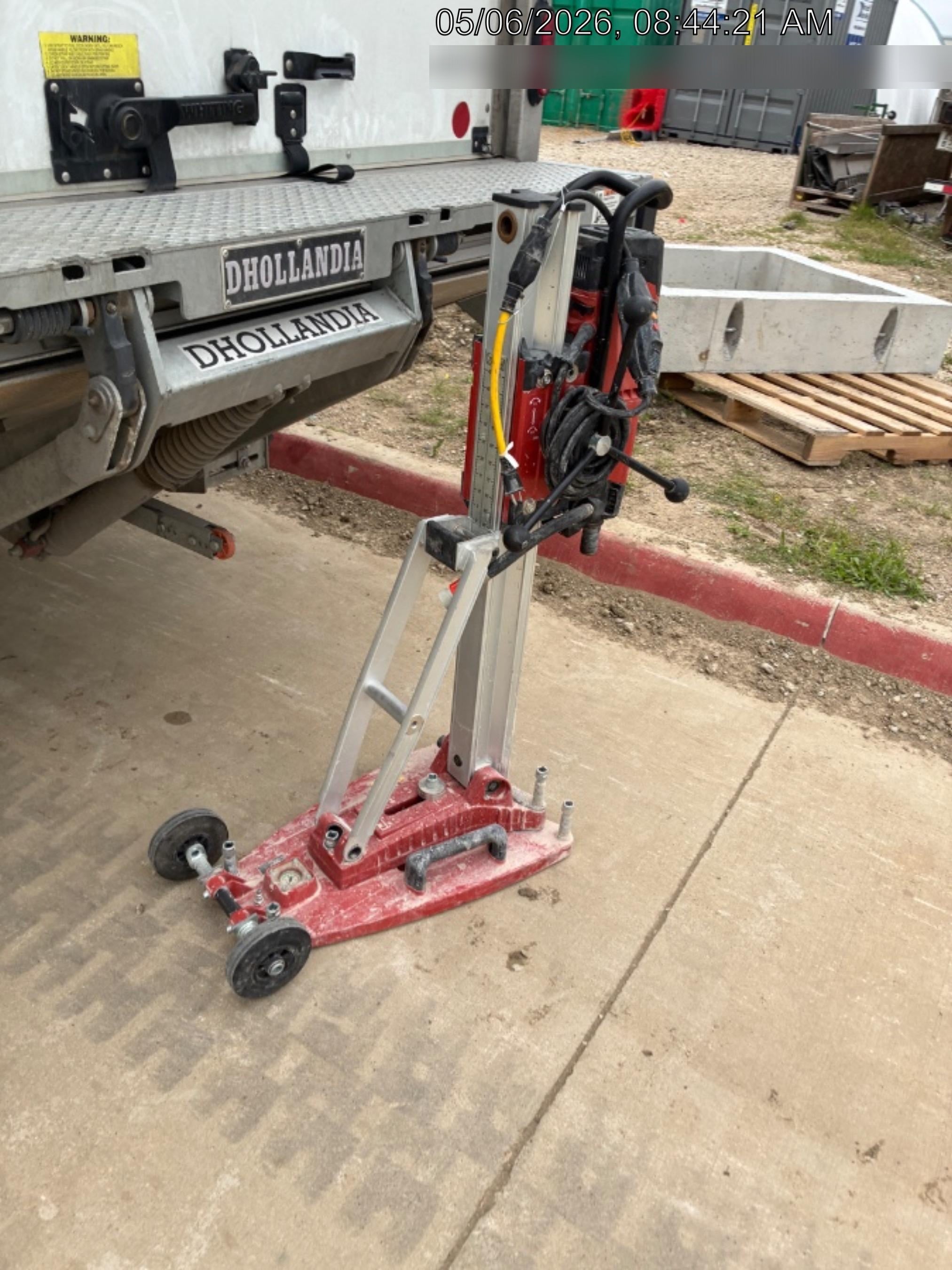 2025 HILTI DD 250