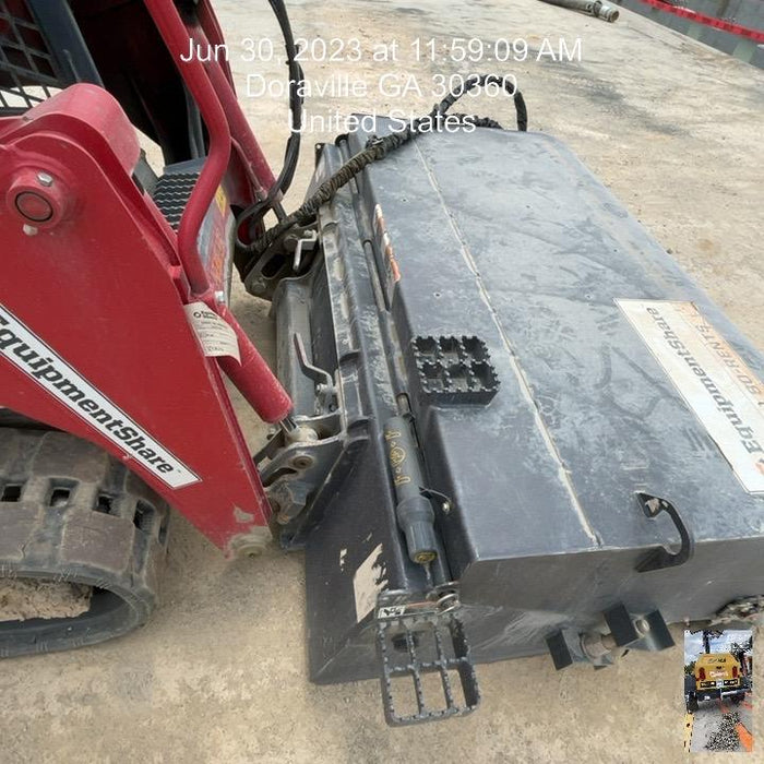 2021 PALADIN Sweepster SB72