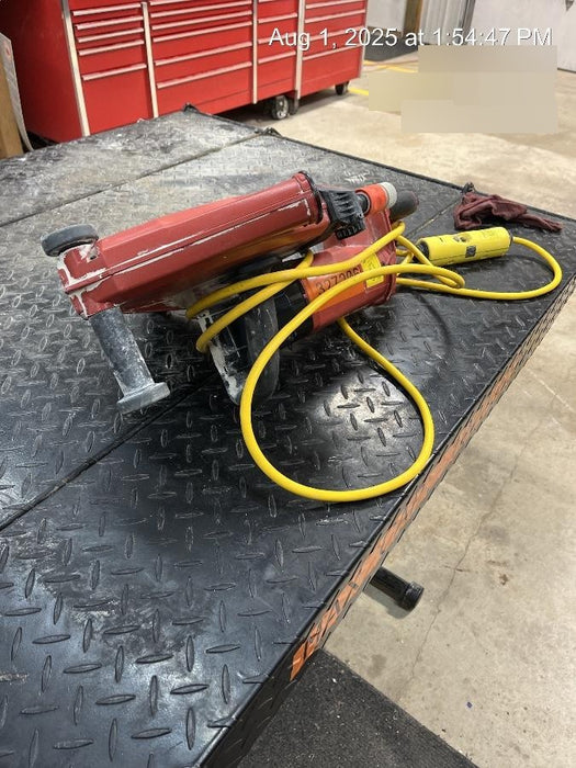 2023 HILTI DCH 300-X