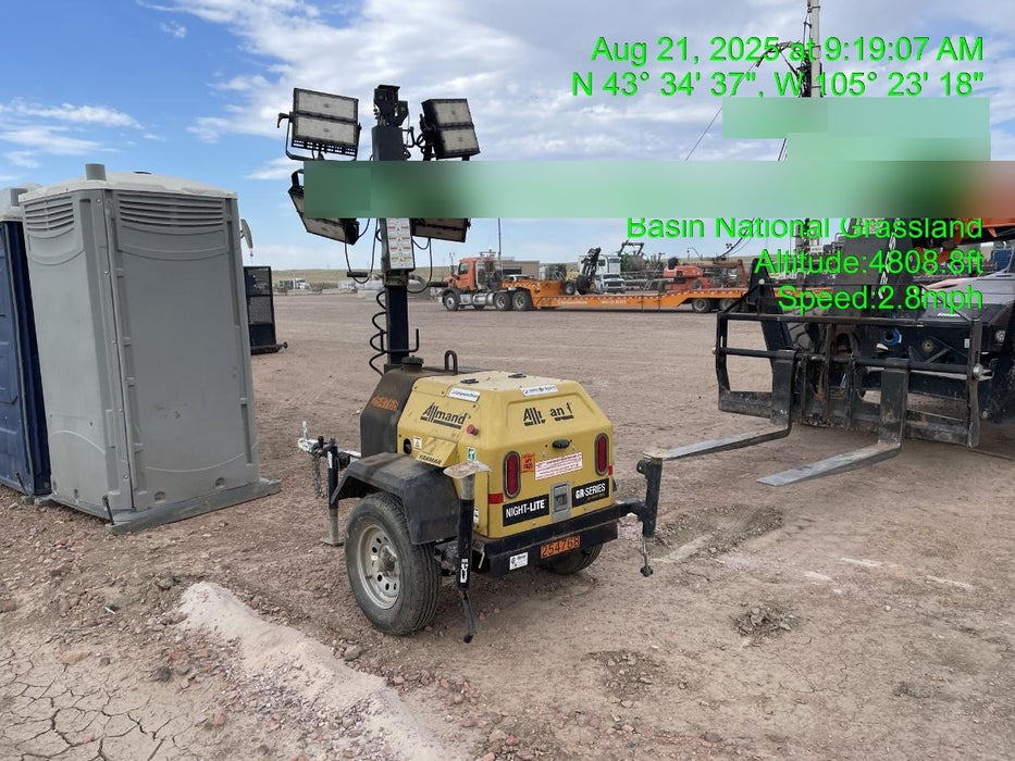 2022 Allmand NLV3GR (4) LED Light Fixture 350W, 23' Vertical Mast, 3kW Prime, Towable, ES Decals, T3