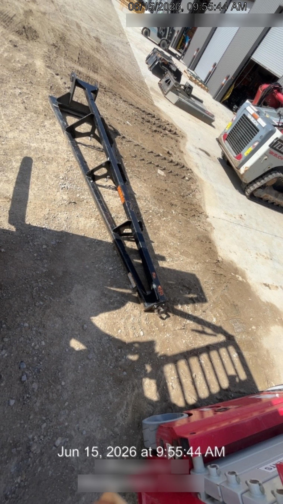 2023 JLG 1001275853