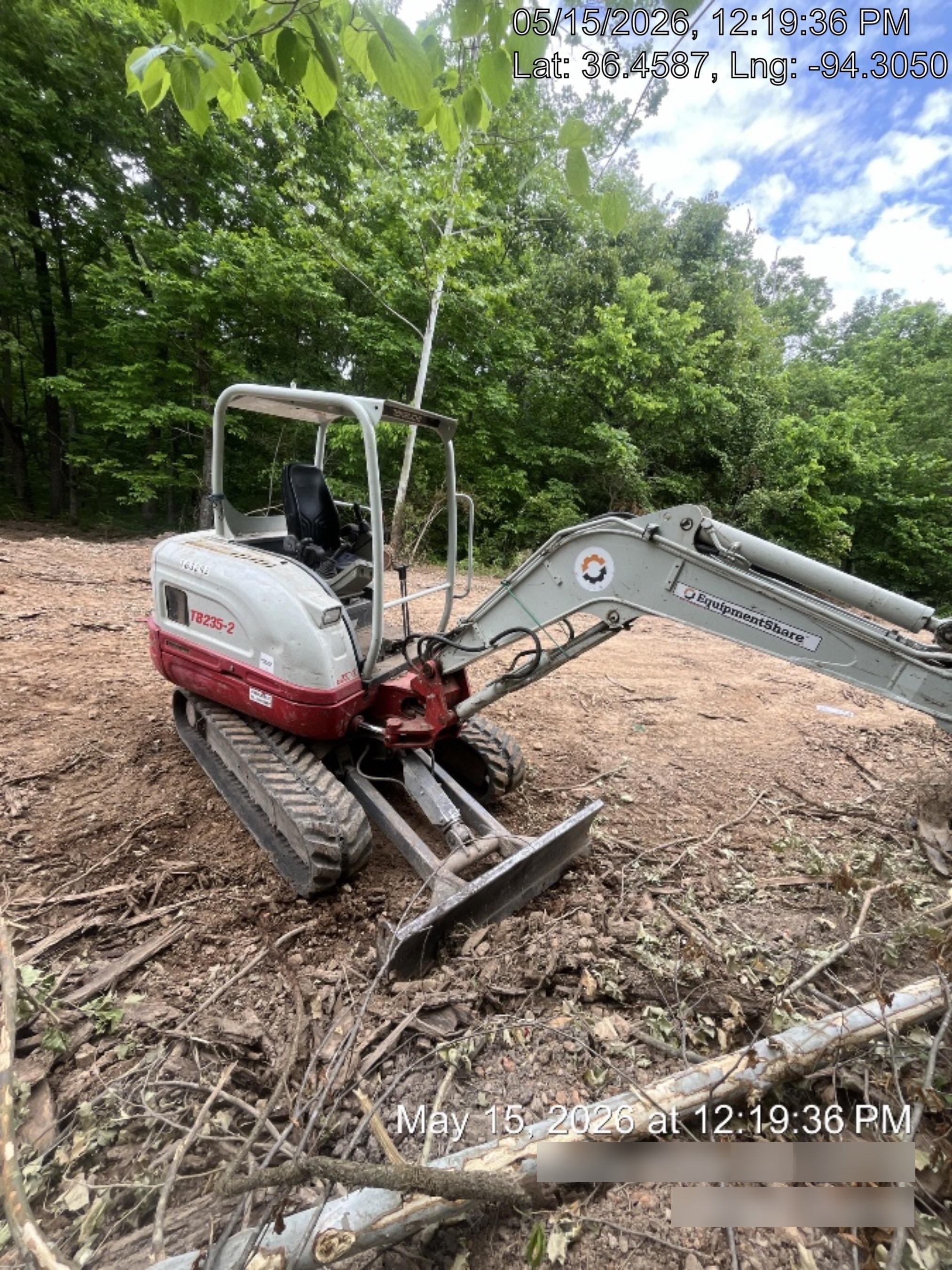 2021 TAKEUCHI TB235-2R