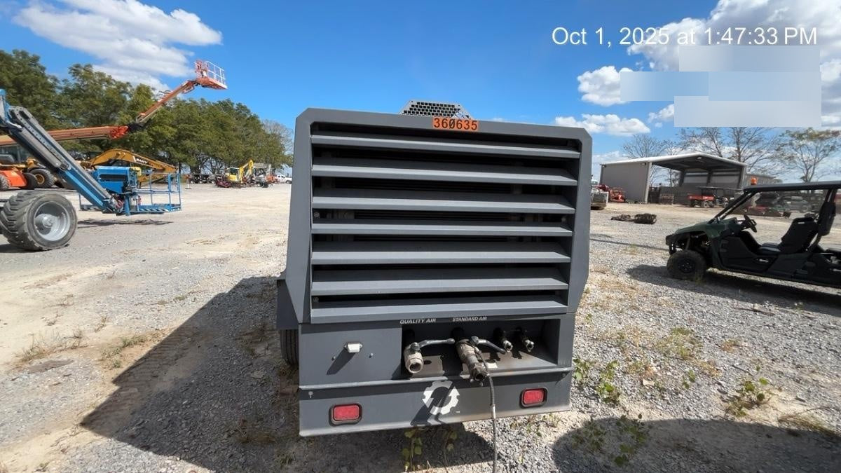 2023 ATLAS COPCO XAS 900