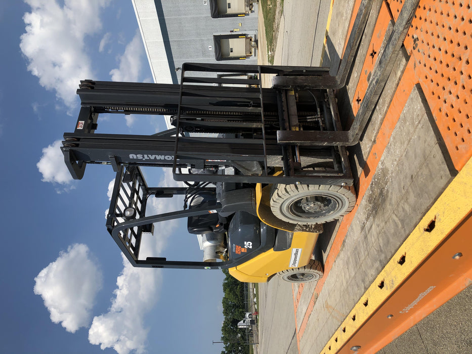 2020 KOMATSU FG25T-16