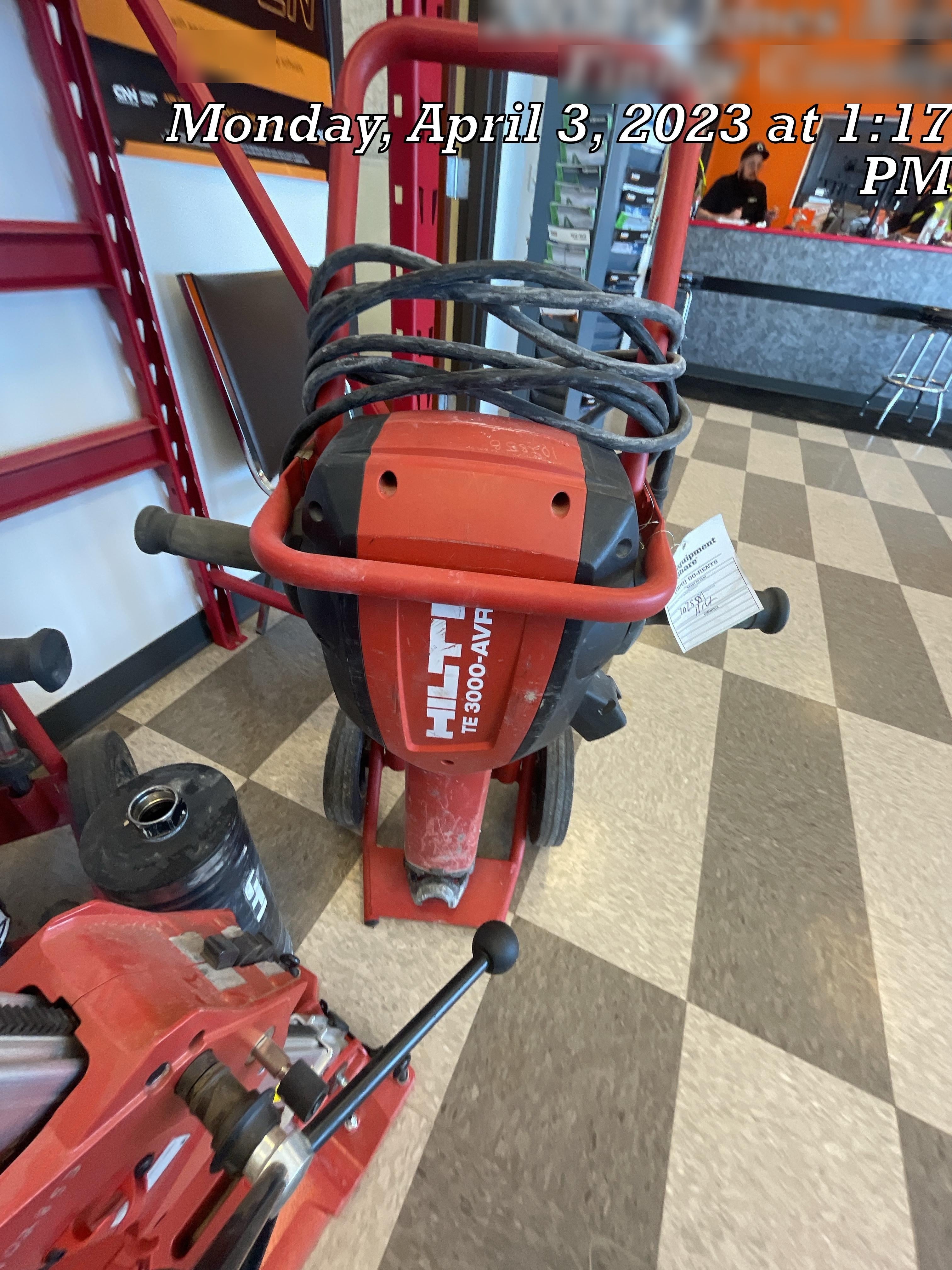 2020 HILTI TE 3000-AVR