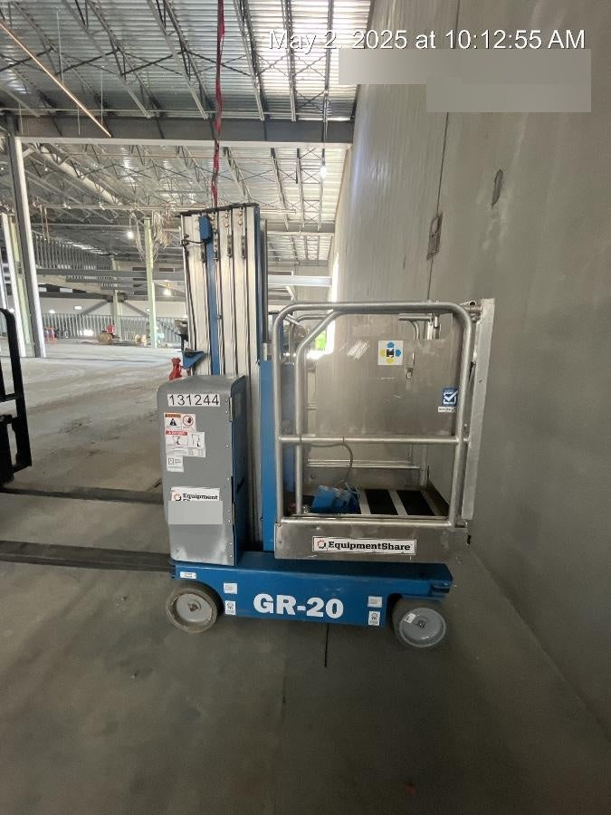 2021 GENIE GR-20