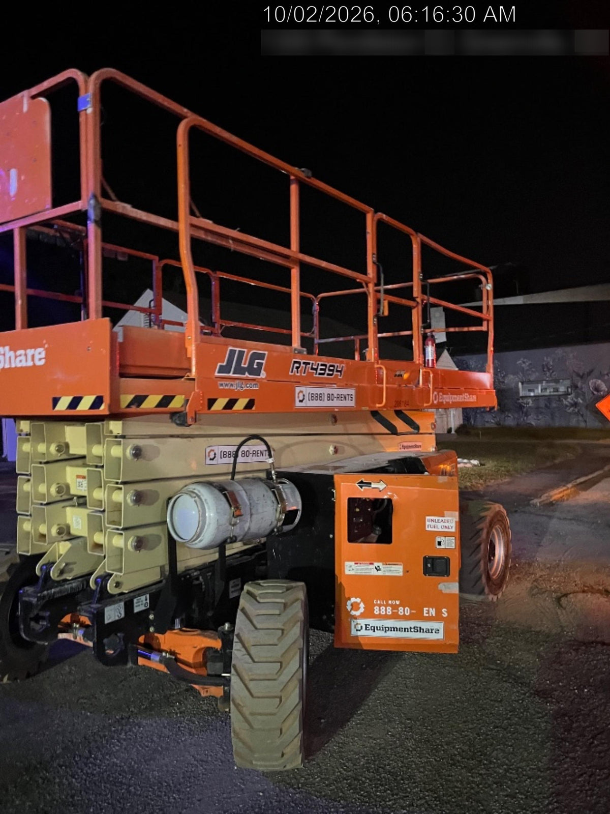 2022 JLG RT4394