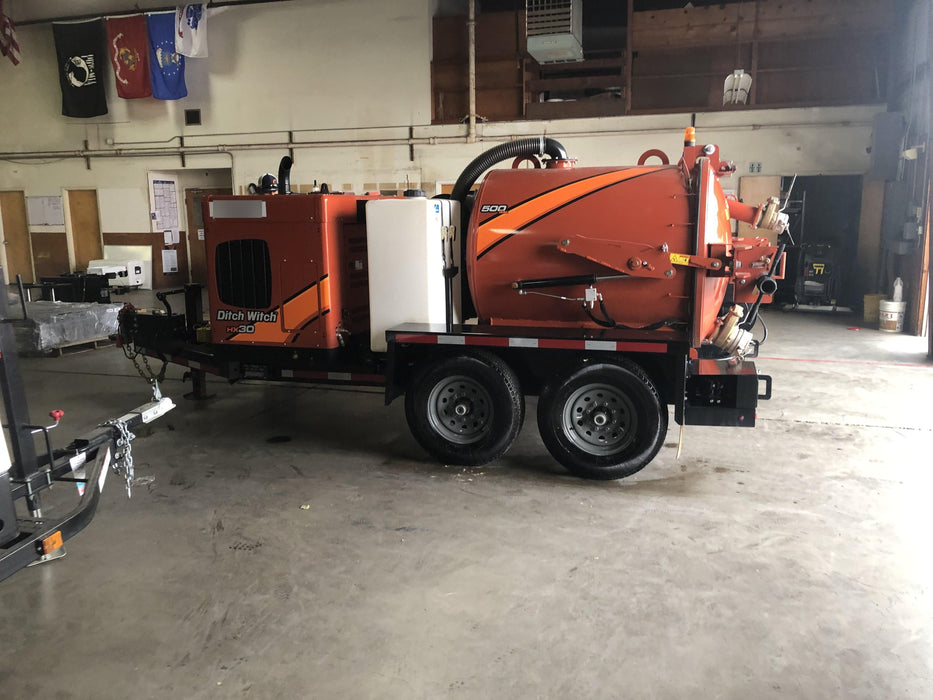 2020 Ditch Witch HX30 500G Spoils Tank, 80G Water Tank, 48" Lance, #3 Nozzel, VT9H 500 GAL HYD TRAILER