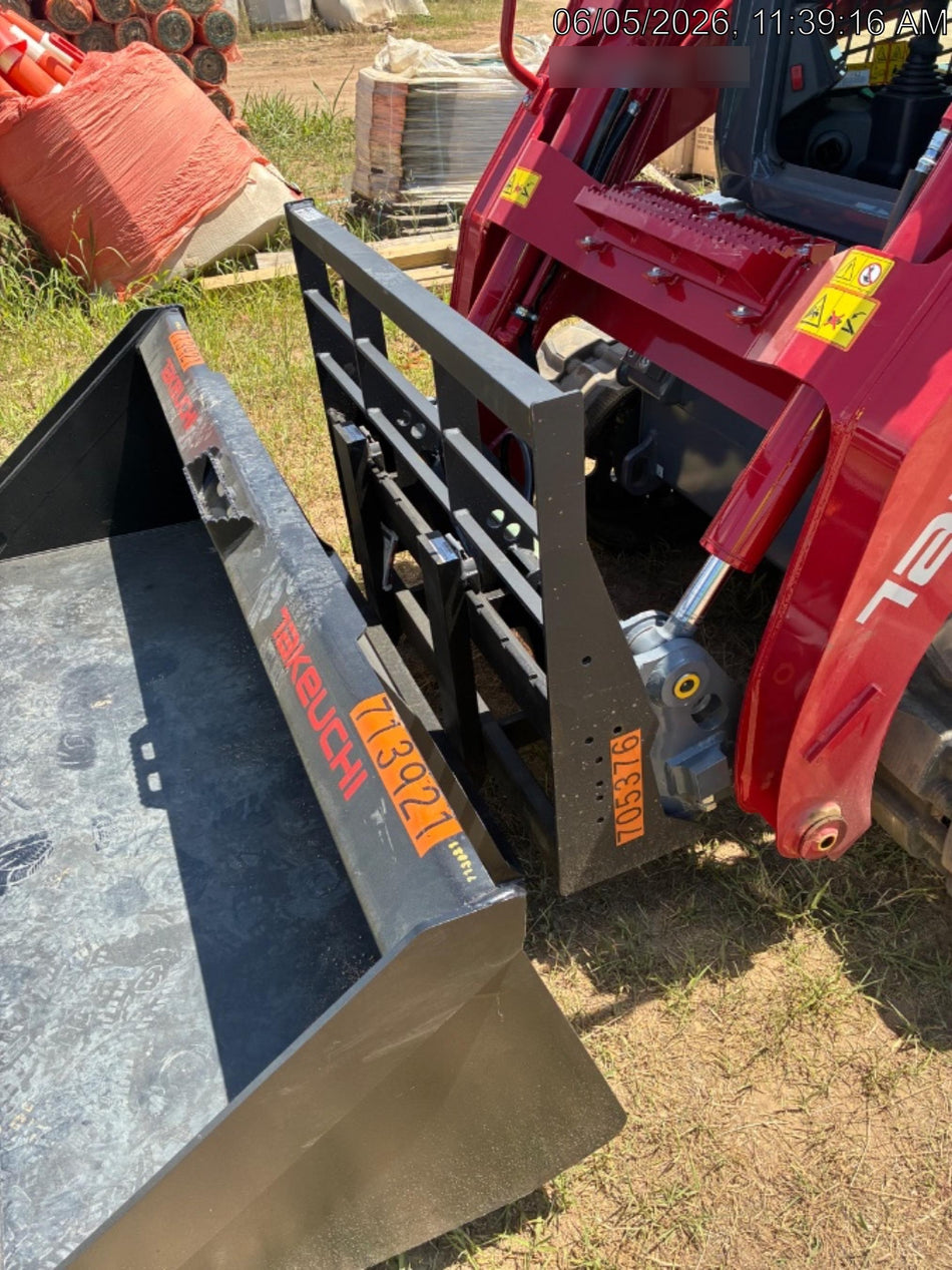 2026 ARROW MATERIAL HANDLING 72" Pallet Forks - Arrow