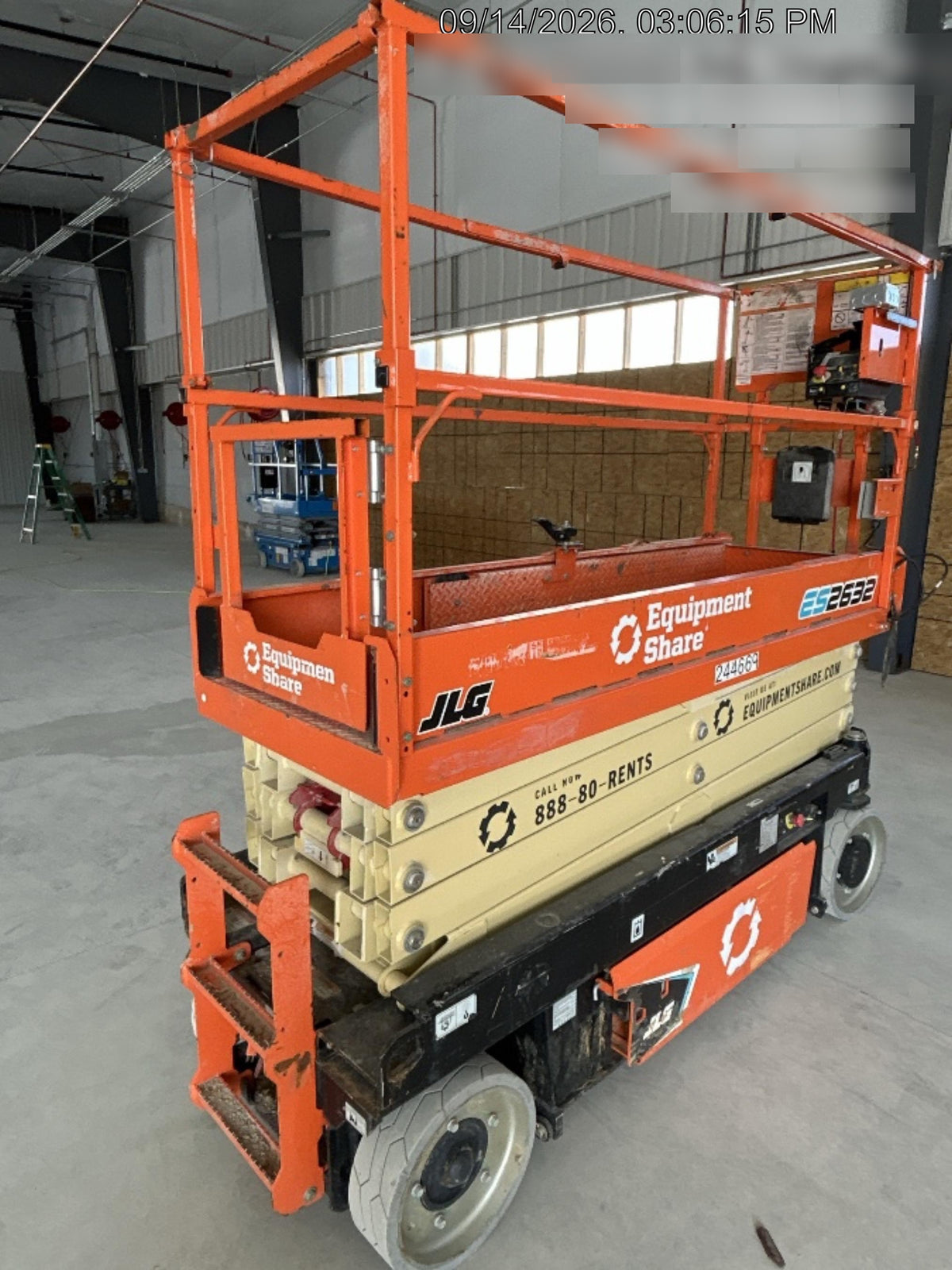 2022 JLG ES2632