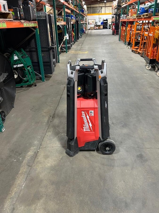 2022 MILWAUKEE MXF041-1XC