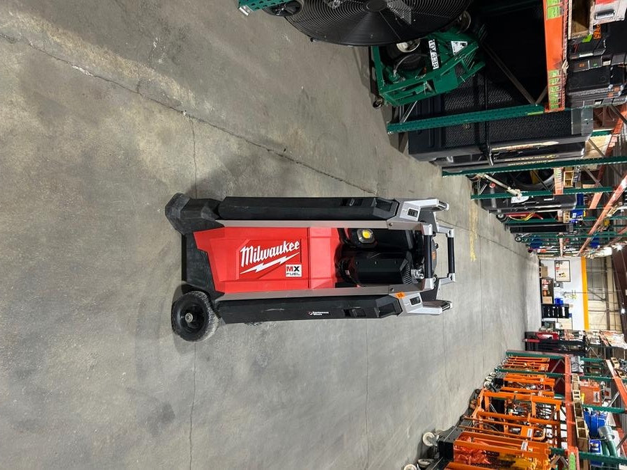 2022 MILWAUKEE MXF041-1XC