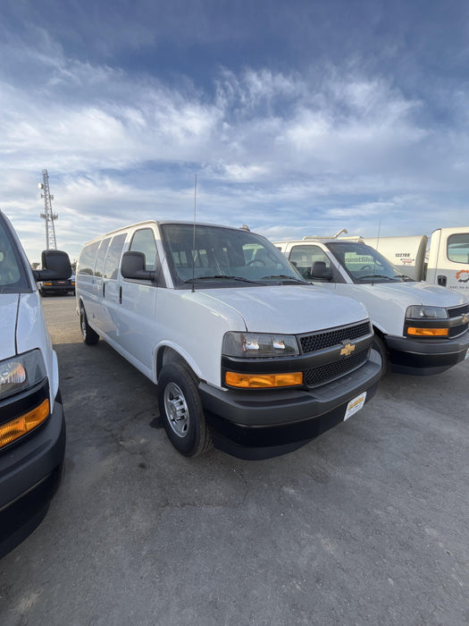 2025 CHEVROLET Express Van - Rental