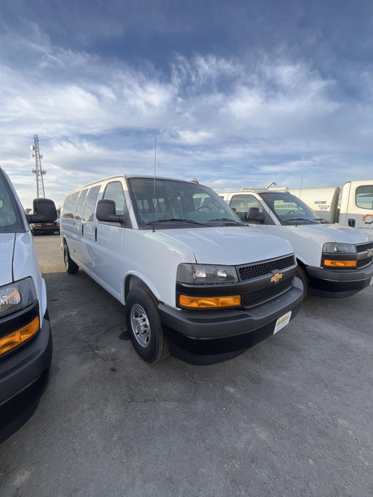 2025 CHEVROLET Express Van - Rental