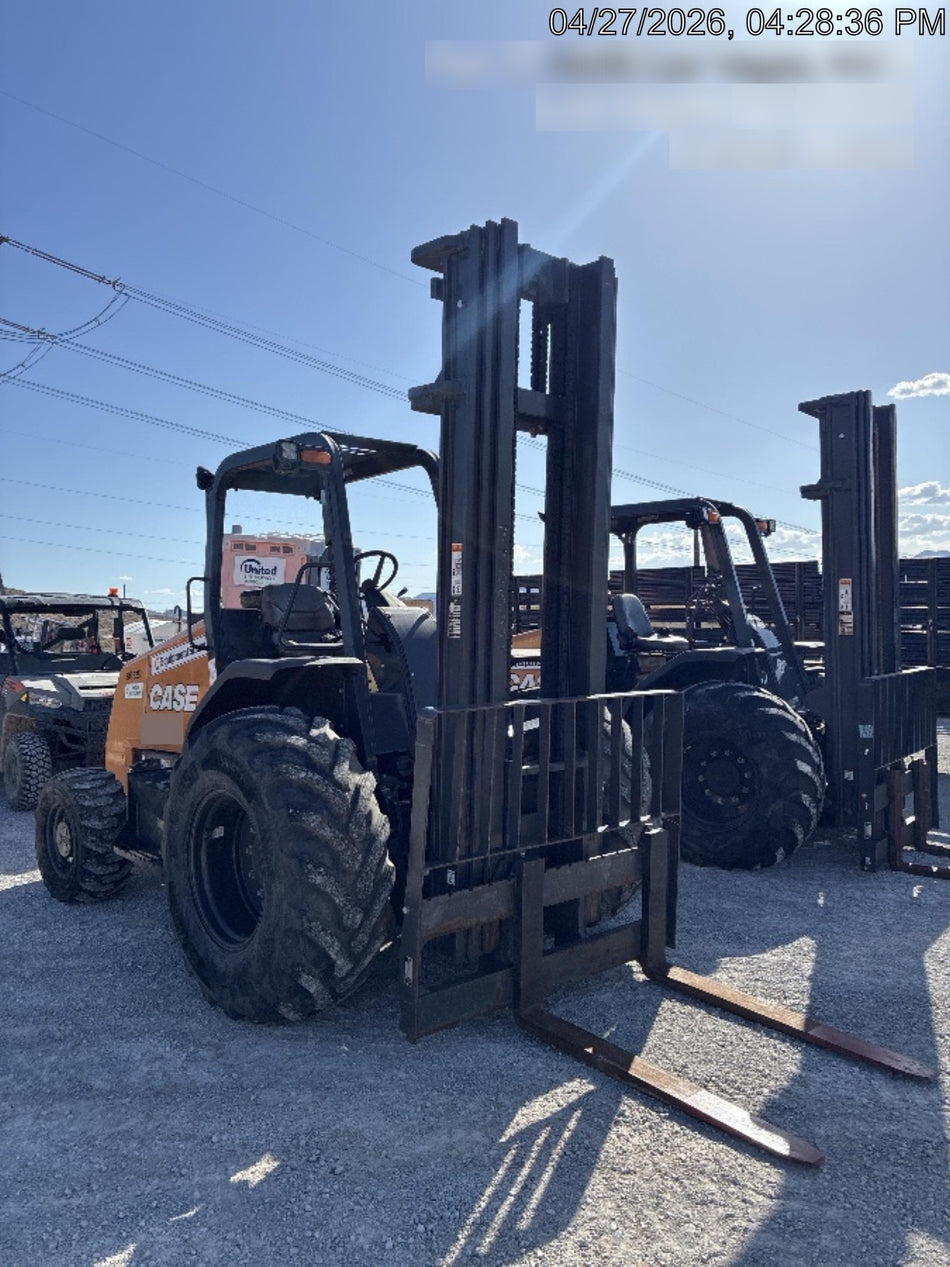 2023 CASE 588H