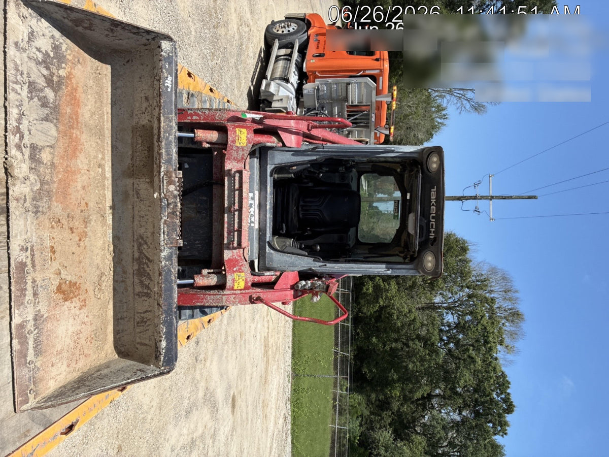 2022 TAKEUCHI TL8R2-CR