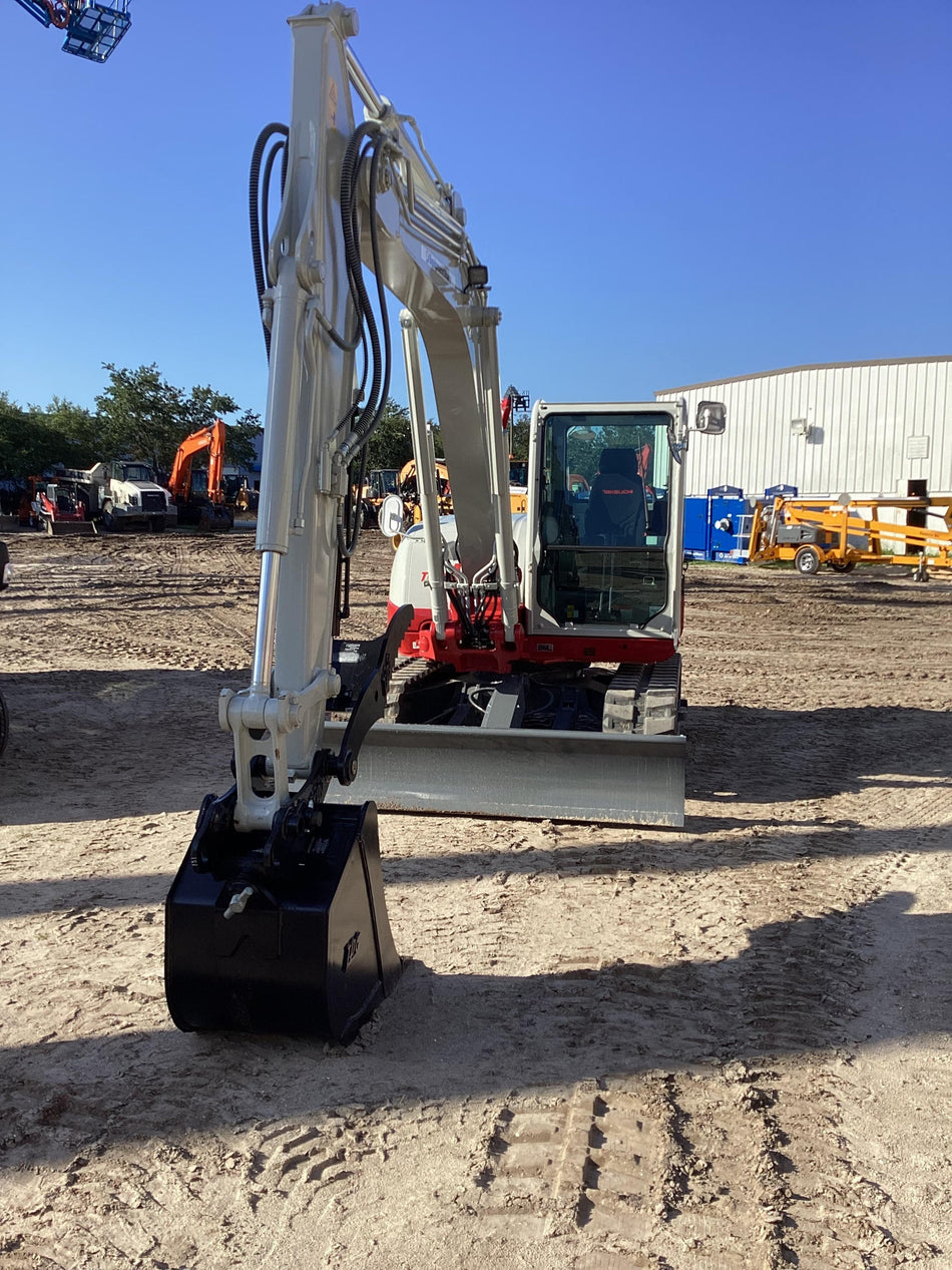 2022 TAKEUCHI TB290-CR