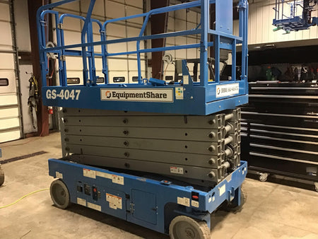 2018 GENIE GS-4047