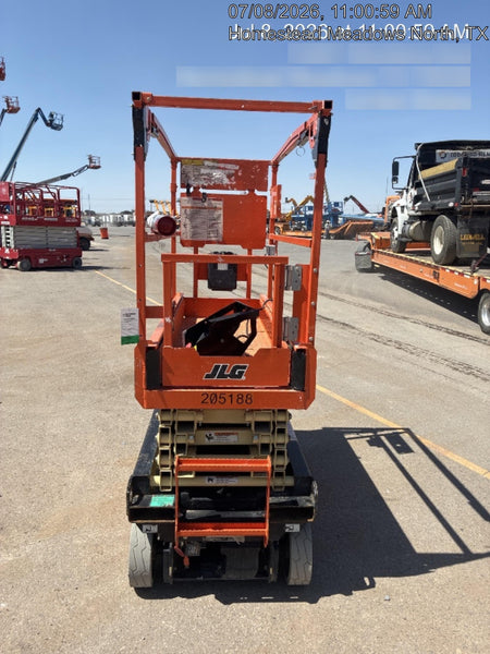 2022 JLG ES1932