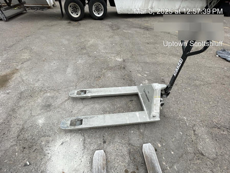 2023 STRONGWAY 4400 lb Pallet Jack