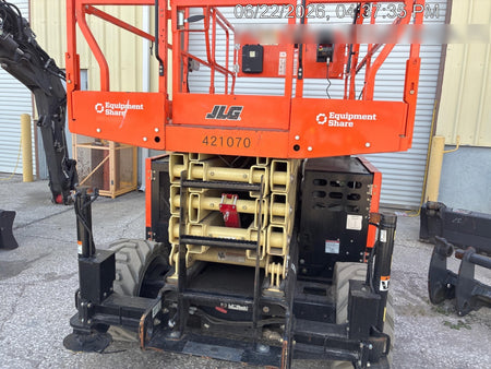 2024 JLG RT4069